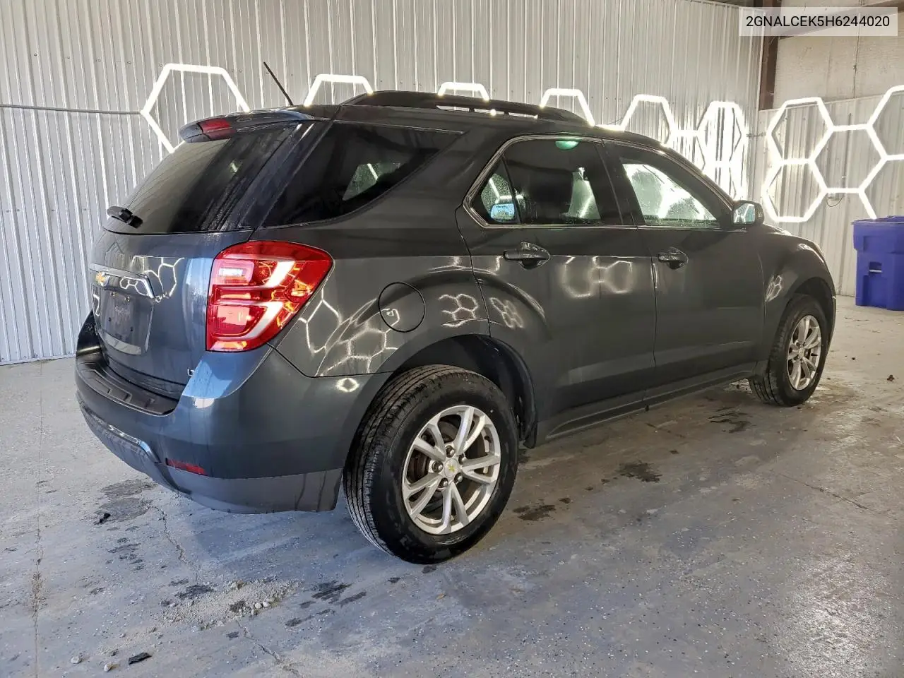 2GNALCEK5H6244020 2017 Chevrolet Equinox Lt