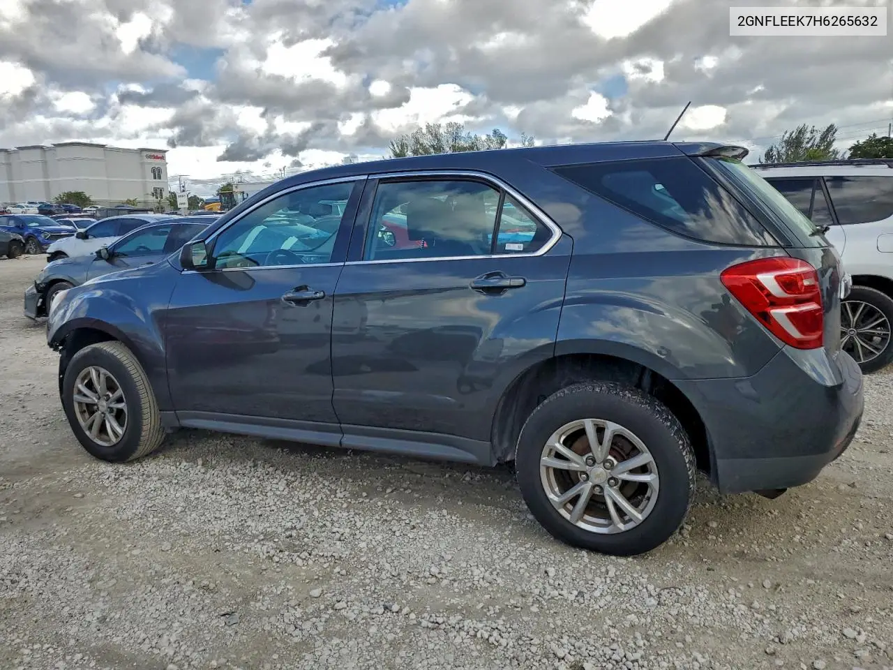 2GNFLEEK7H6265632 2017 Chevrolet Equinox Ls