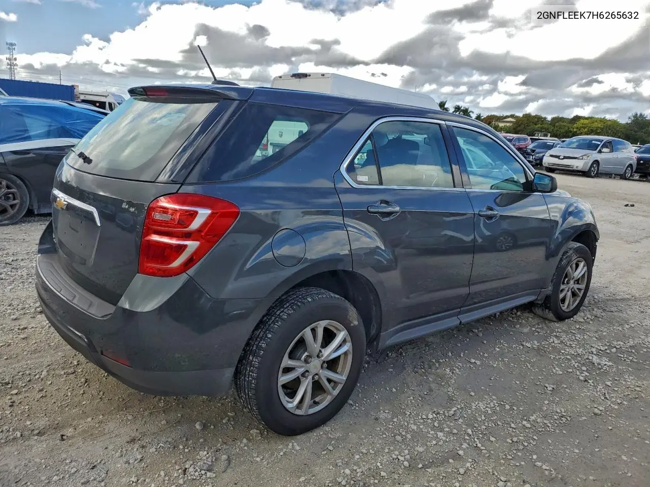 2GNFLEEK7H6265632 2017 Chevrolet Equinox Ls