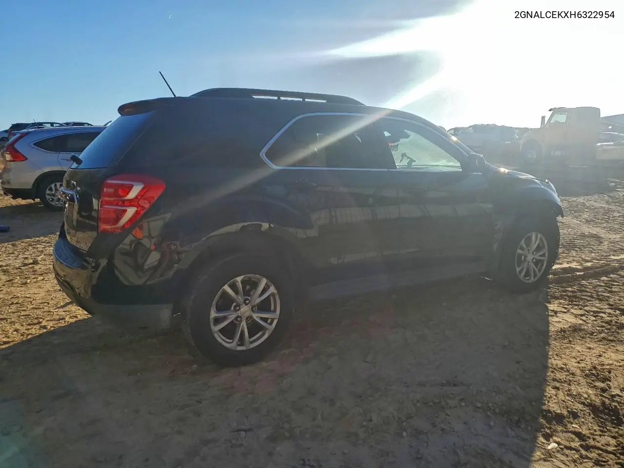 2GNALCEKXH6322954 2017 Chevrolet Equinox Lt