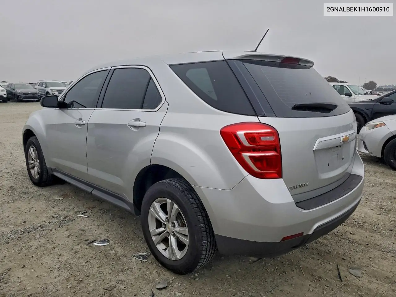 2GNALBEK1H1600910 2017 Chevrolet Equinox Ls