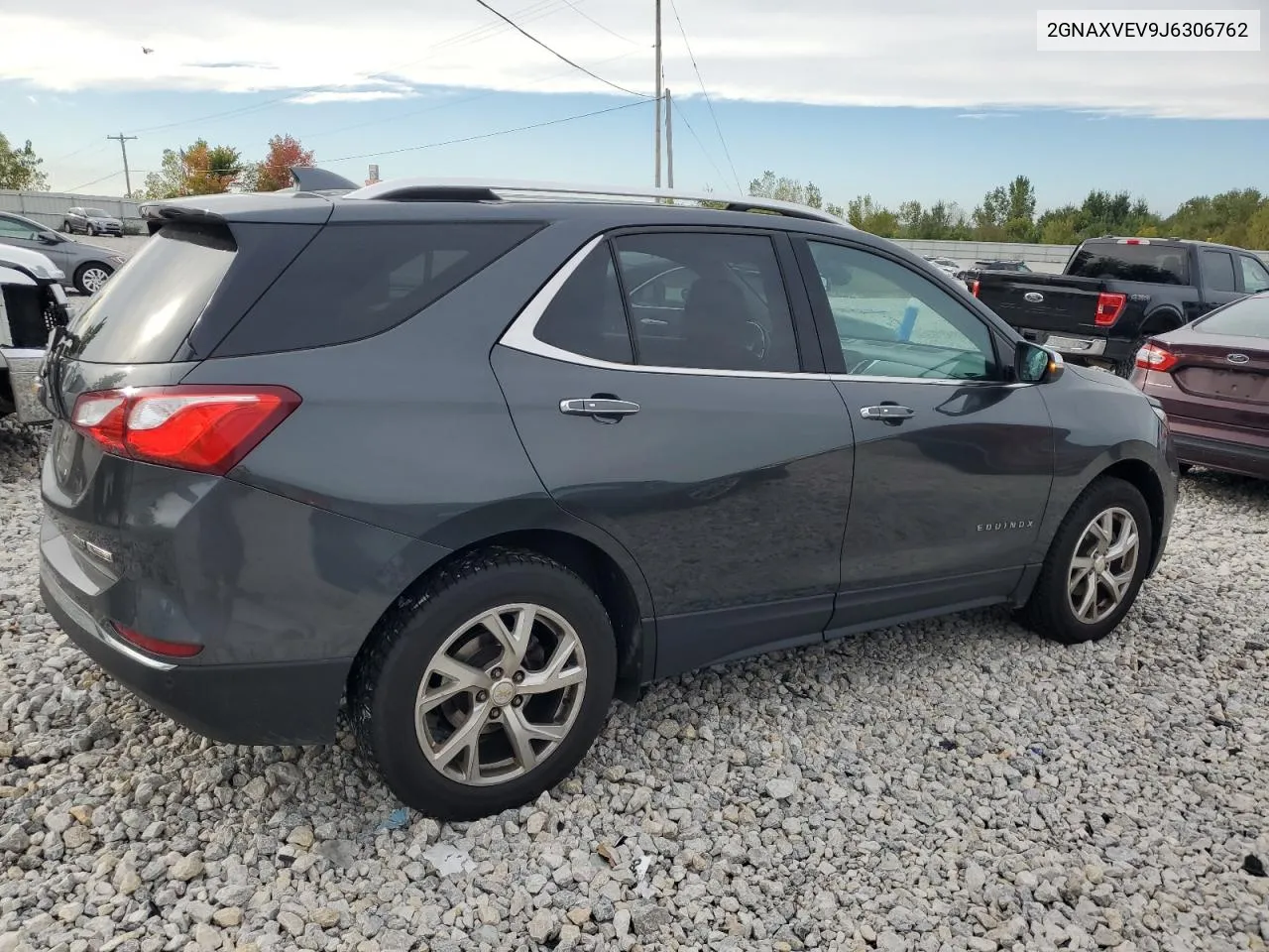 2018 Chevrolet Equinox Premier VIN: 2GNAXVEV9J6306762 Lot: 73313414