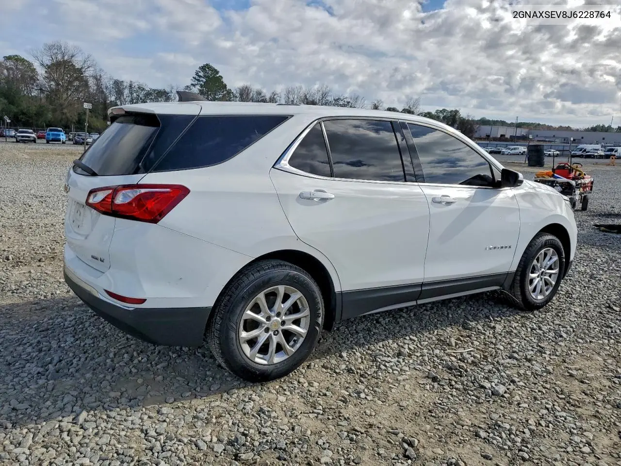 2GNAXSEV8J6228764 2018 Chevrolet Equinox Lt