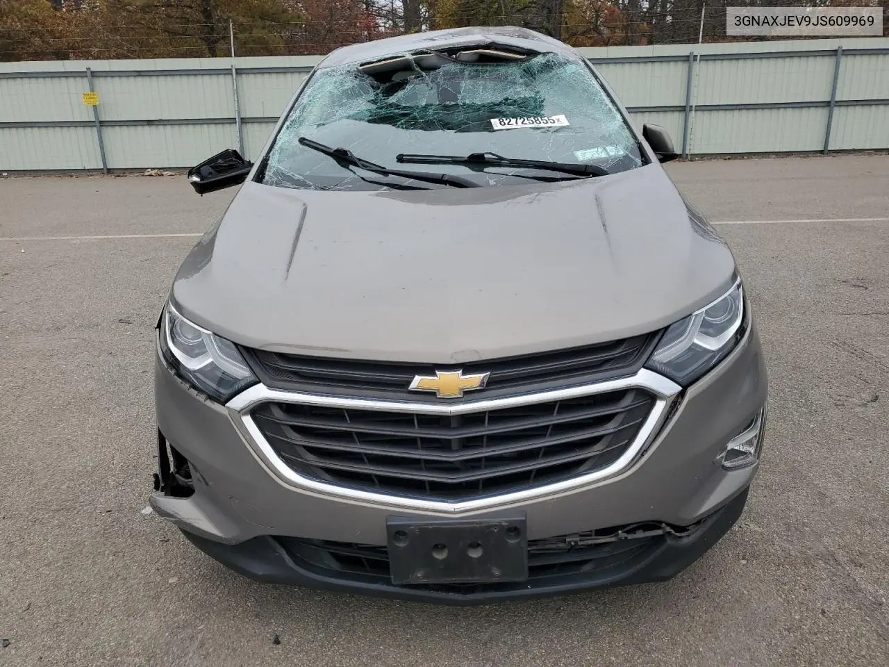 3GNAXJEV9JS609969 2018 Chevrolet Equinox Lt