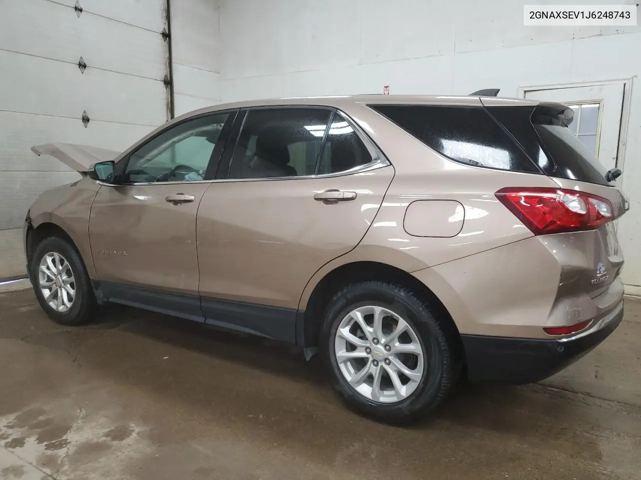 2GNAXSEV1J6248743 2018 Chevrolet Equinox Lt