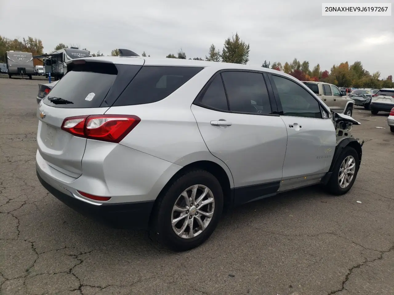 2GNAXHEV9J6197267 2018 Chevrolet Equinox Ls