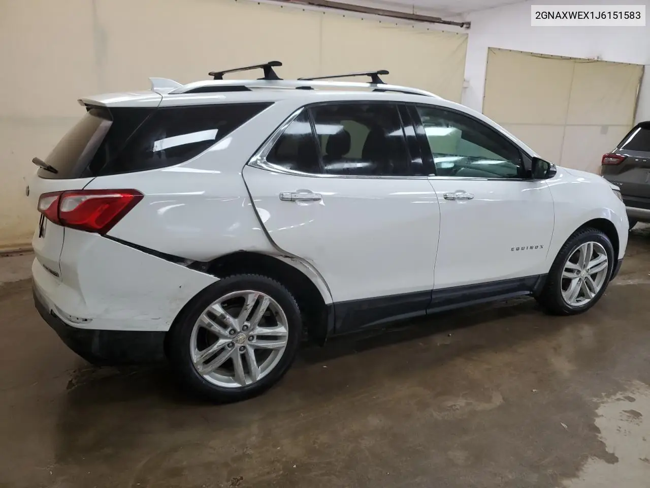 2GNAXWEX1J6151583 2018 Chevrolet Equinox Premier