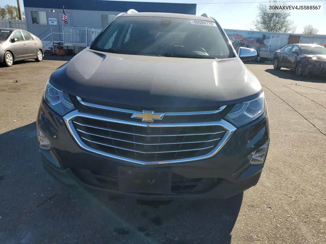 3GNAXVEV4JS588567 2018 Chevrolet Equinox Premier