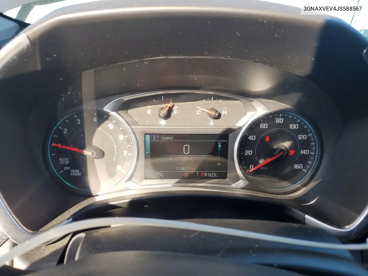 3GNAXVEV4JS588567 2018 Chevrolet Equinox Premier