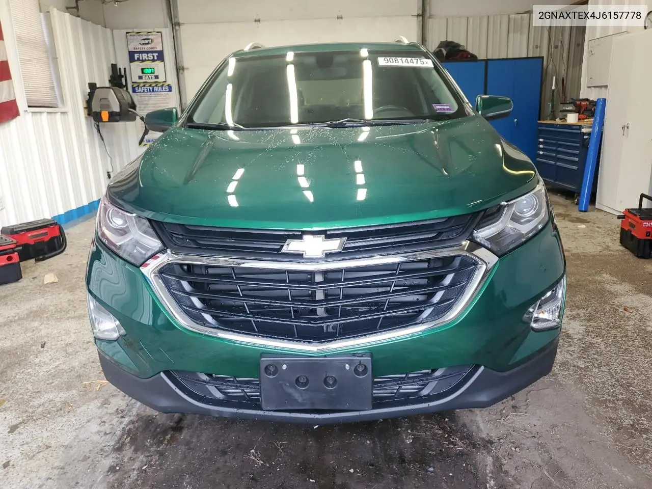 2GNAXTEX4J6157778 2018 Chevrolet Equinox Lt