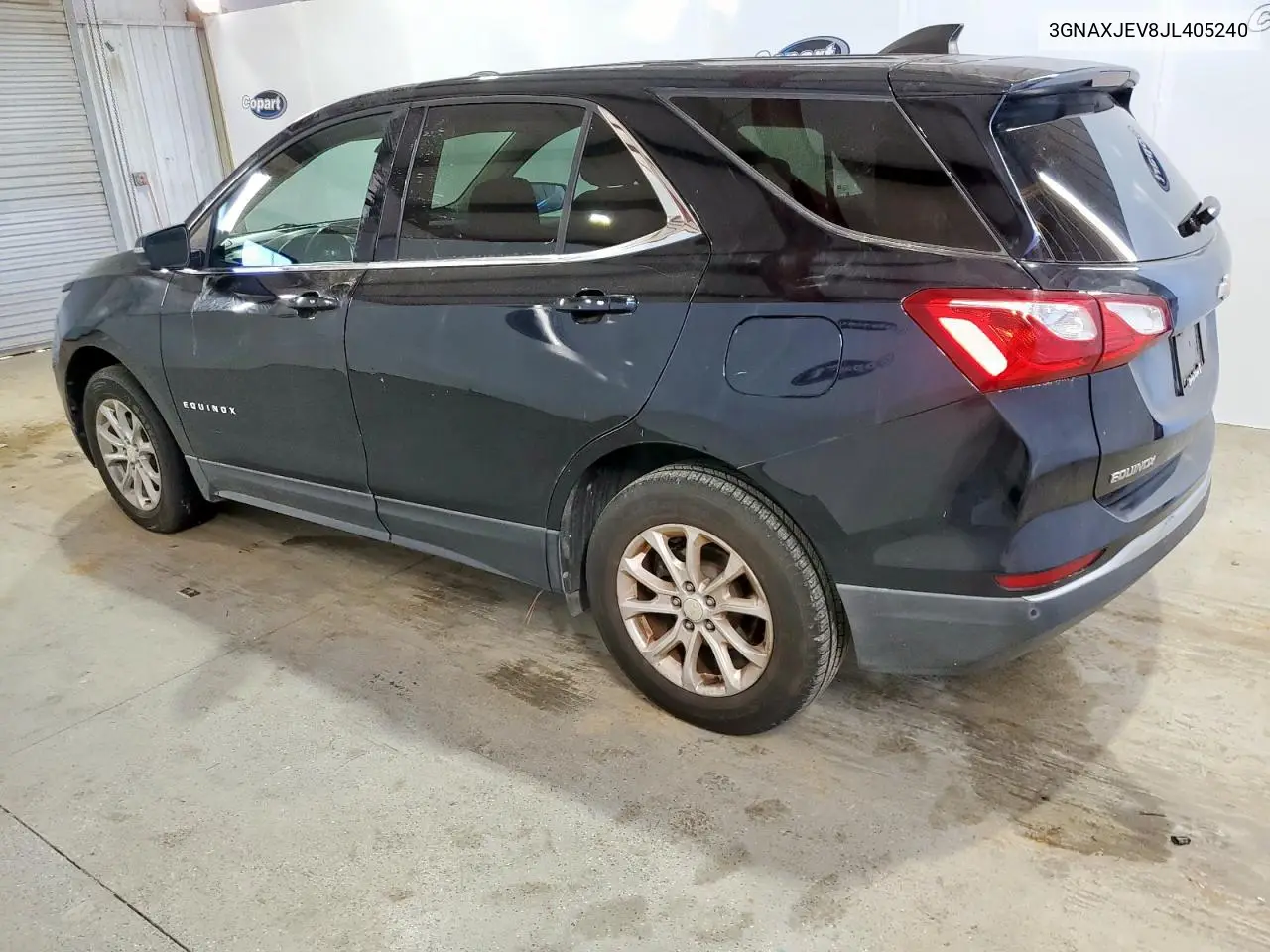 3GNAXJEV8JL405240 2018 Chevrolet Equinox Lt
