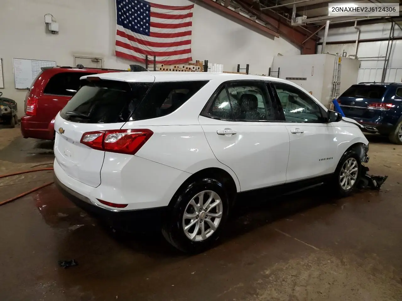 2GNAXHEV2J6124306 2018 Chevrolet Equinox Ls