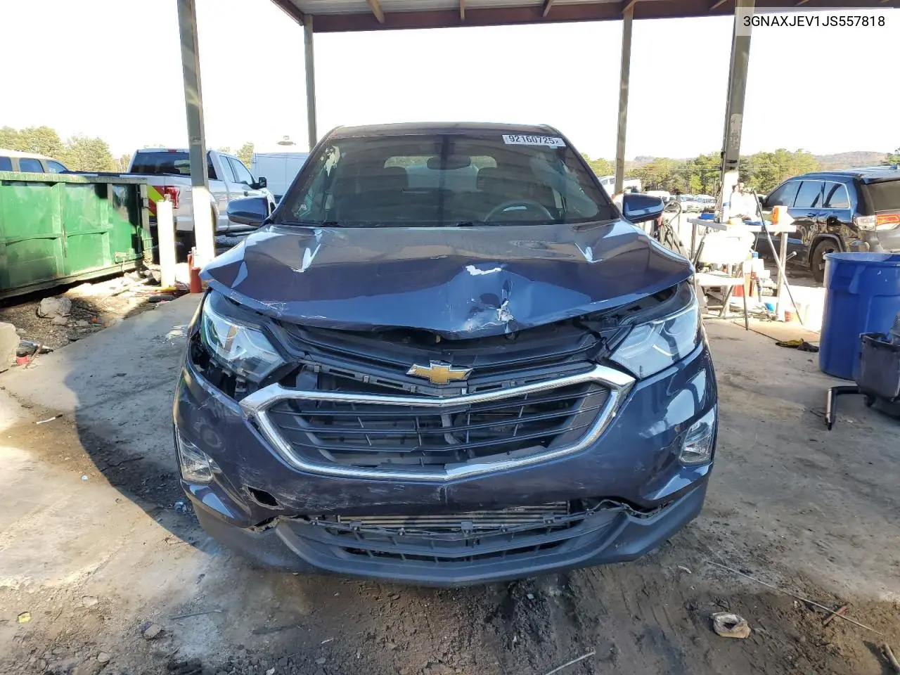 3GNAXJEV1JS557818 2018 Chevrolet Equinox Lt