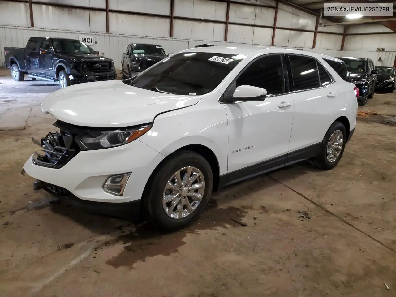 2GNAXJEV0J6250798 2018 Chevrolet Equinox Lt