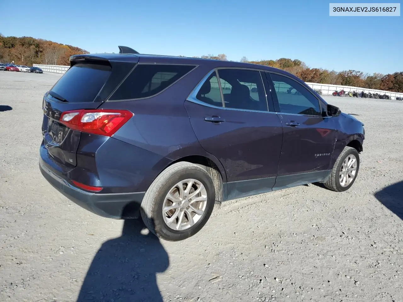 3GNAXJEV2JS616827 2018 Chevrolet Equinox Lt