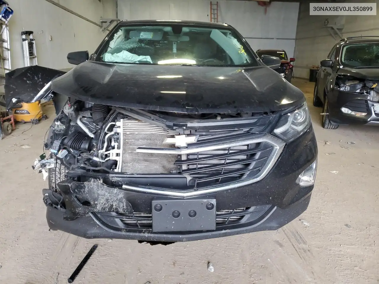 3GNAXSEV0JL350899 2018 Chevrolet Equinox Lt