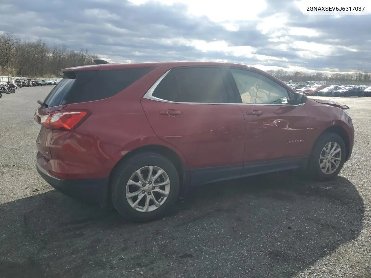 2GNAXSEV6J6317037 2018 Chevrolet Equinox Lt