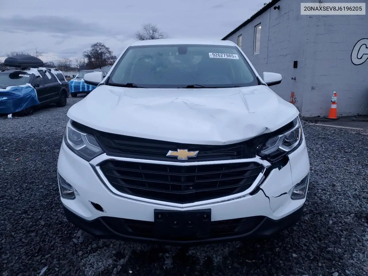 2GNAXSEV8J6196205 2018 Chevrolet Equinox Lt
