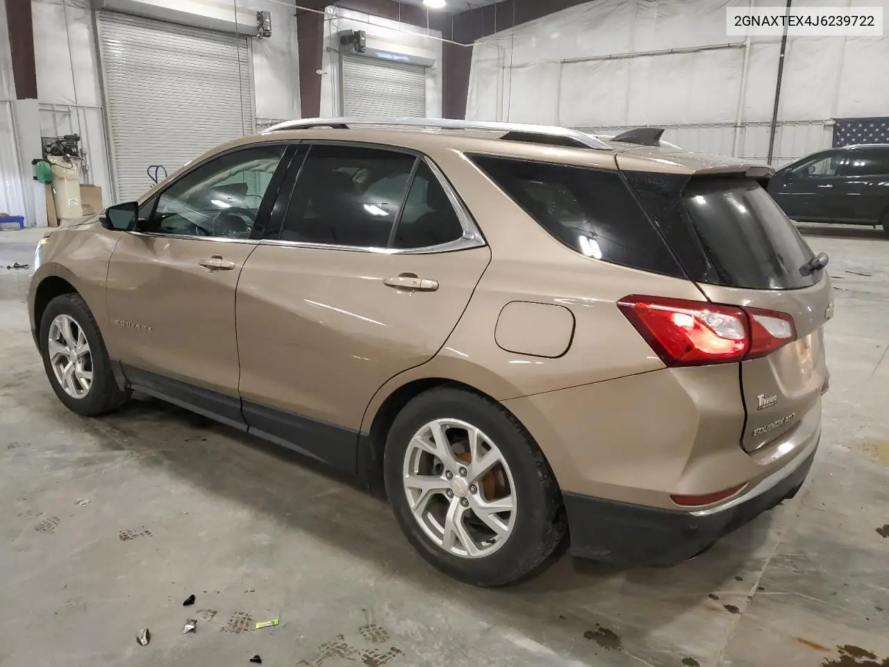 2GNAXTEX4J6239722 2018 Chevrolet Equinox Lt