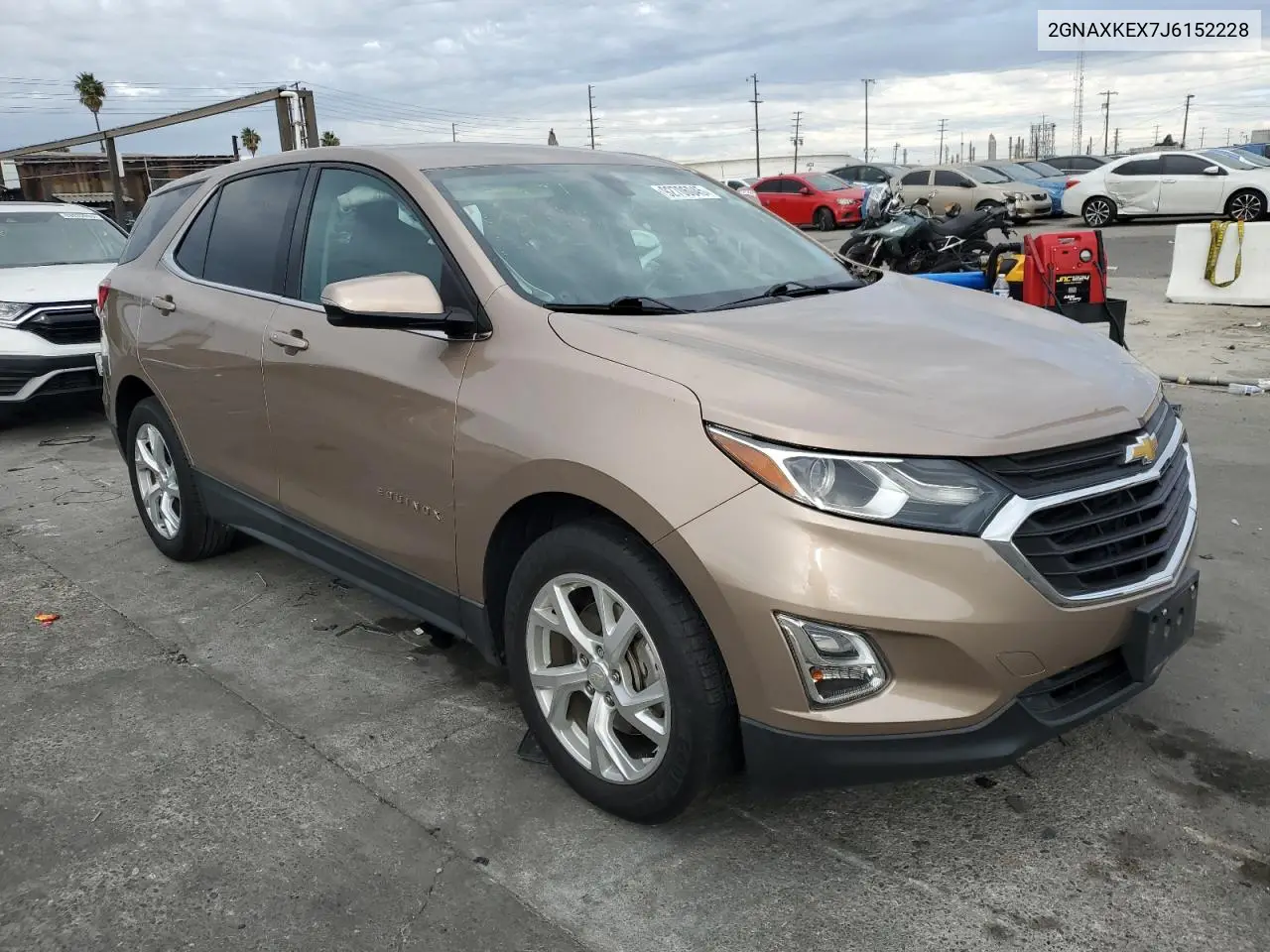 2GNAXKEX7J6152228 2018 Chevrolet Equinox Lt