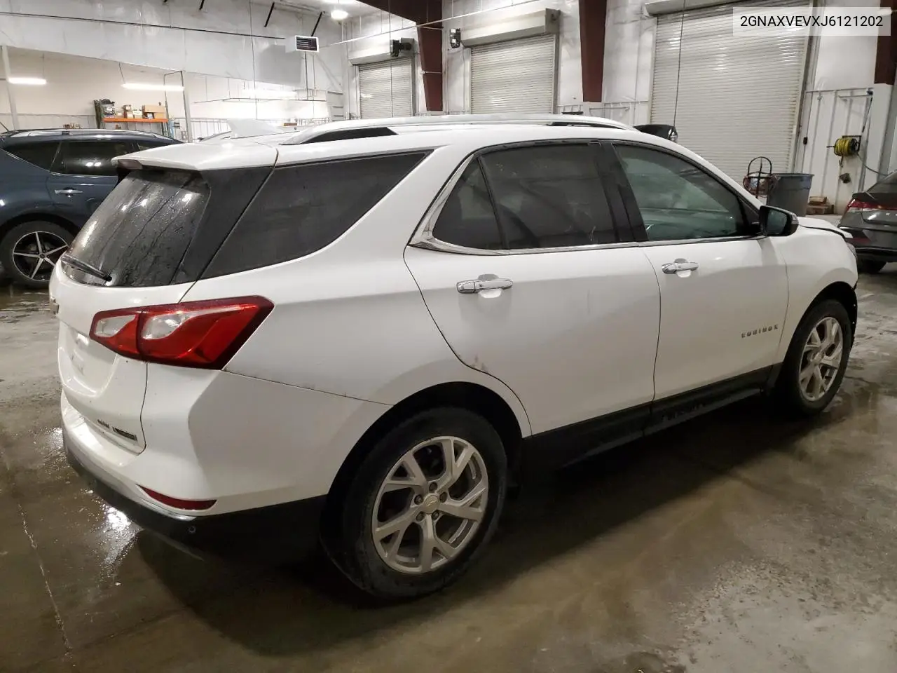 2GNAXVEVXJ6121202 2018 Chevrolet Equinox Premier