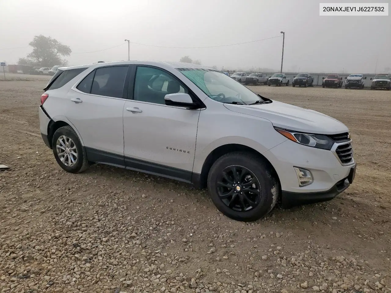 2GNAXJEV1J6227532 2018 Chevrolet Equinox Lt