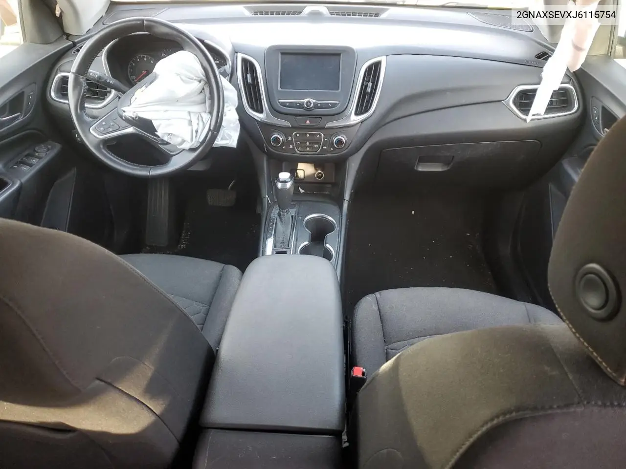 2GNAXSEVXJ6115754 2018 Chevrolet Equinox Lt