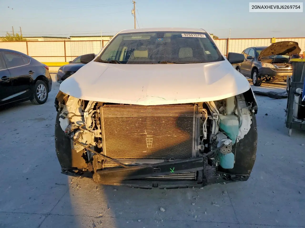 2GNAXHEV8J6269754 2018 Chevrolet Equinox Ls