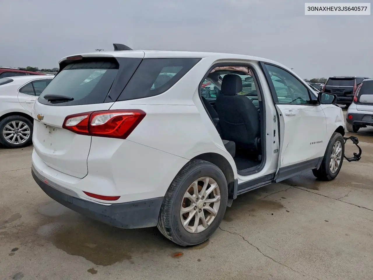 3GNAXHEV3JS640577 2018 Chevrolet Equinox Ls