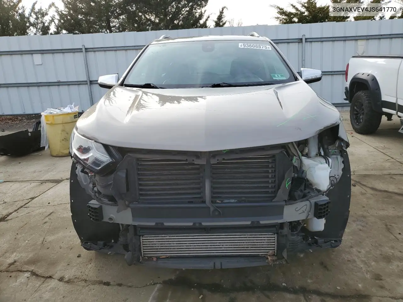 3GNAXVEV4JS641770 2018 Chevrolet Equinox Premier