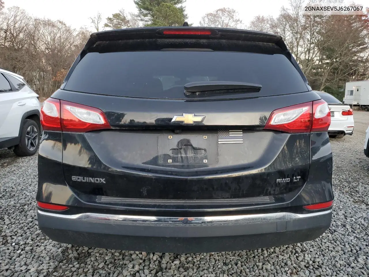 2GNAXSEV5J6267067 2018 Chevrolet Equinox Lt
