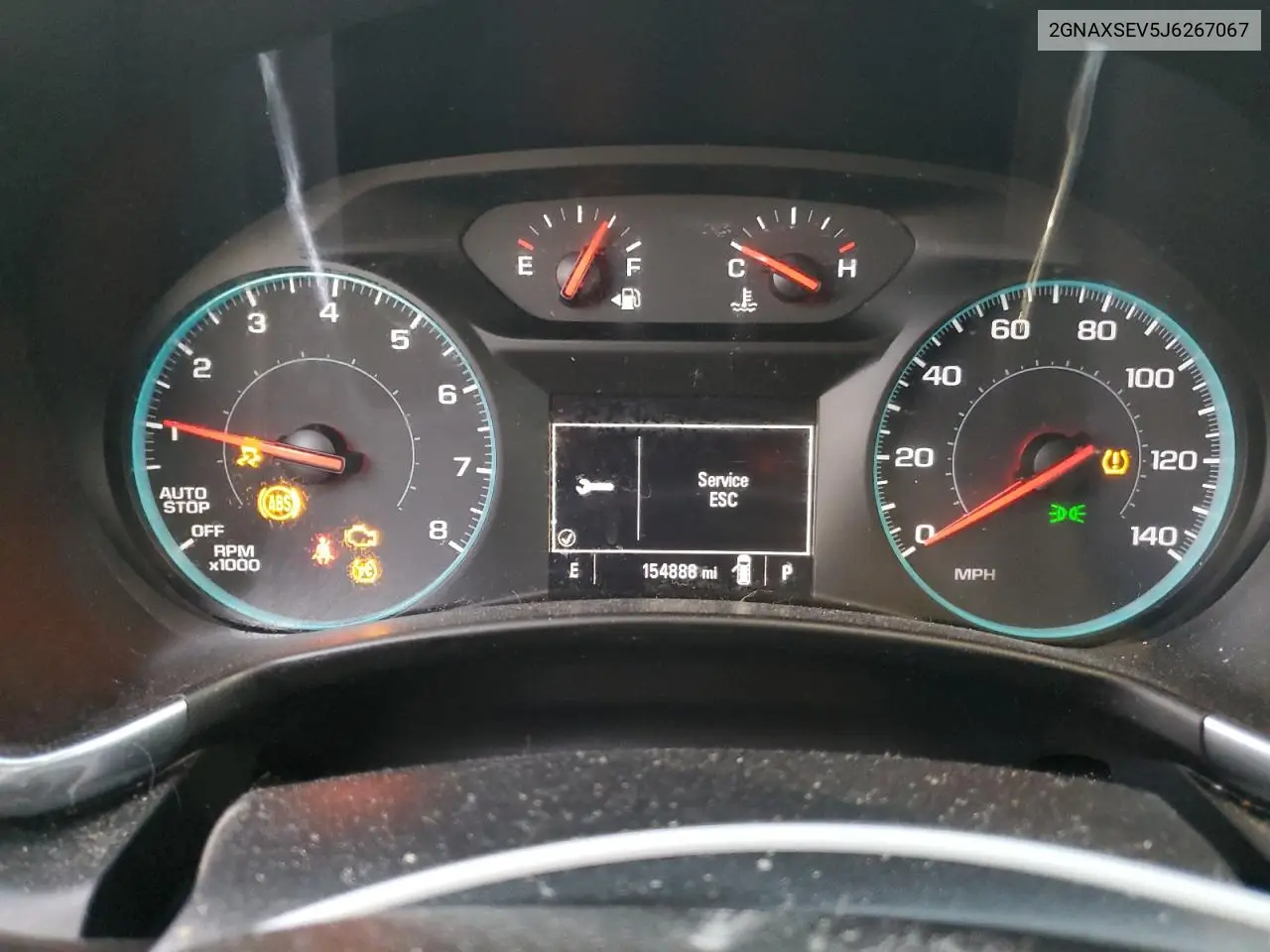 2GNAXSEV5J6267067 2018 Chevrolet Equinox Lt