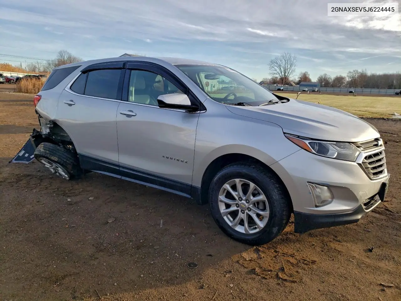 2GNAXSEV5J6224445 2018 Chevrolet Equinox Lt