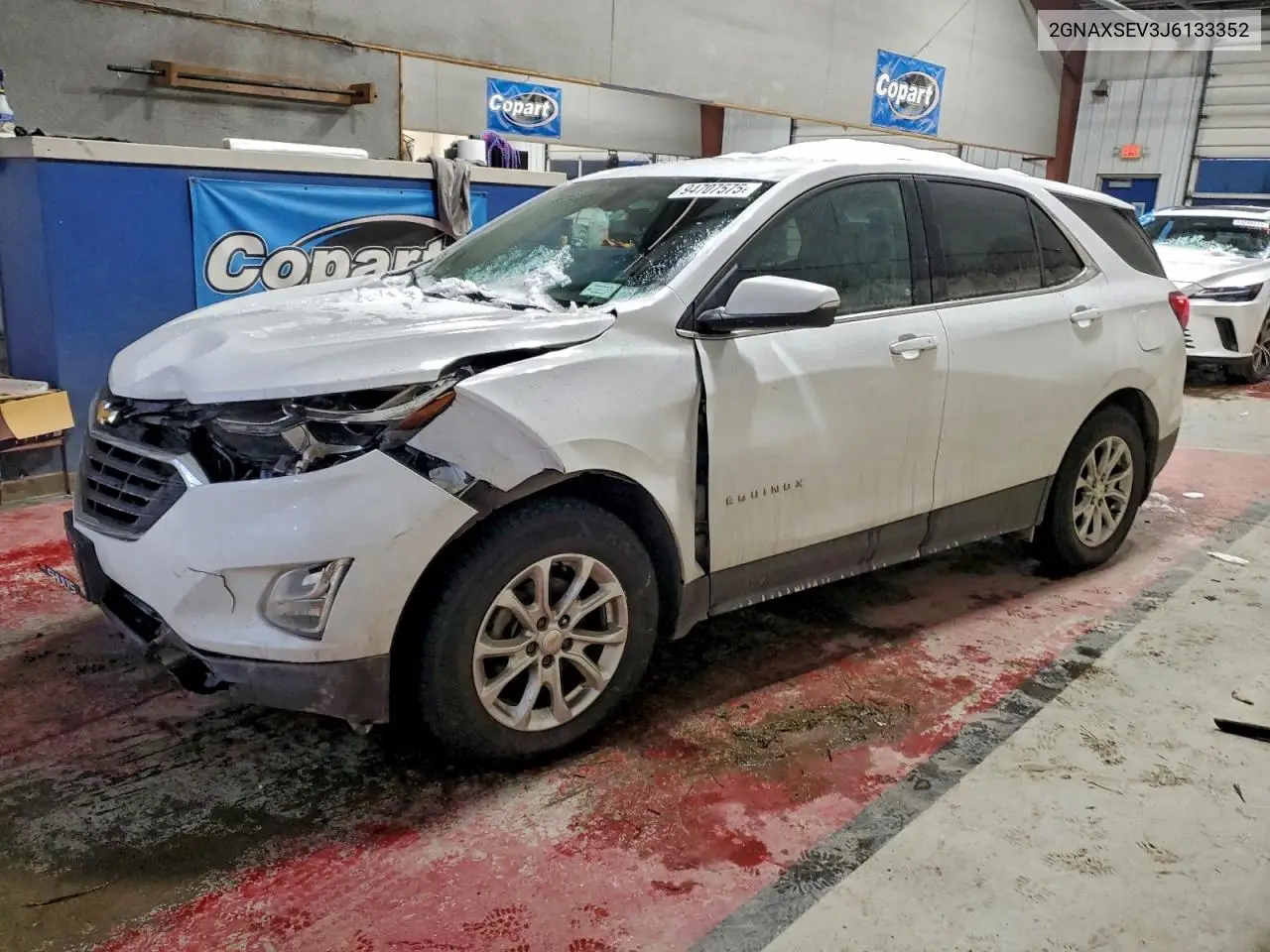 2GNAXSEV3J6133352 2018 Chevrolet Equinox Lt