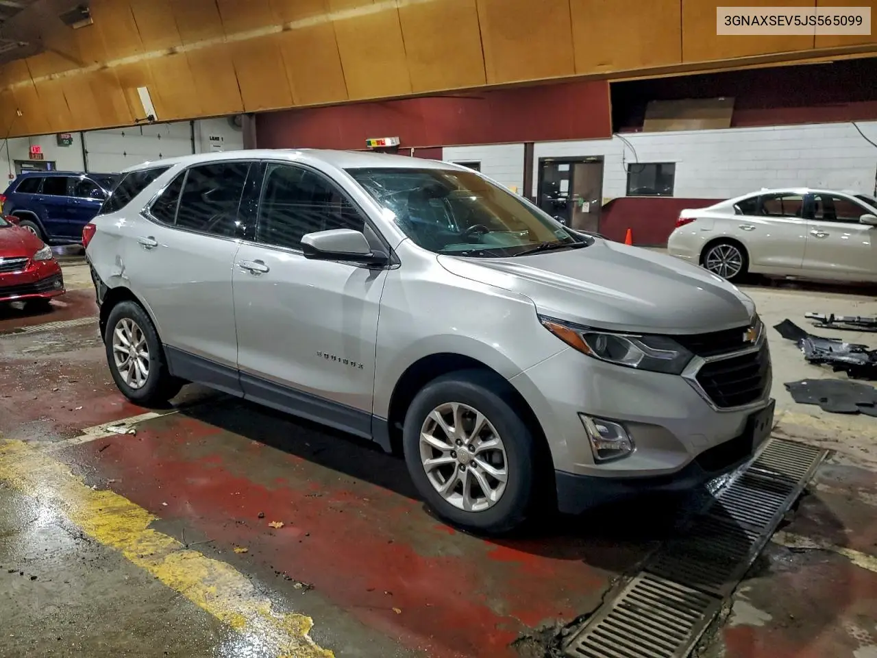 3GNAXSEV5JS565099 2018 Chevrolet Equinox Lt