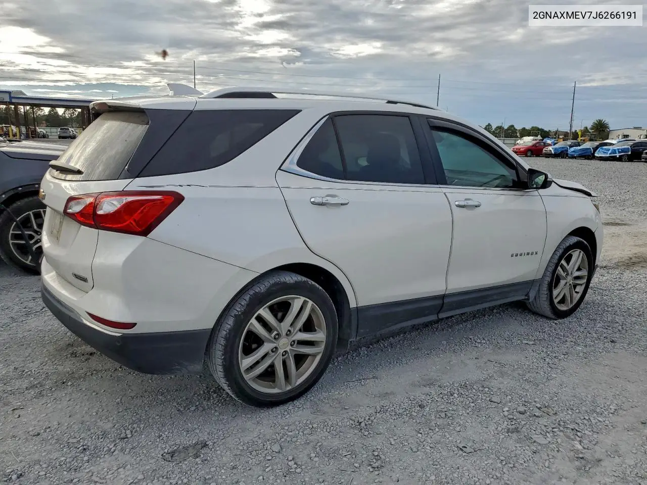 2GNAXMEV7J6266191 2018 Chevrolet Equinox Premier