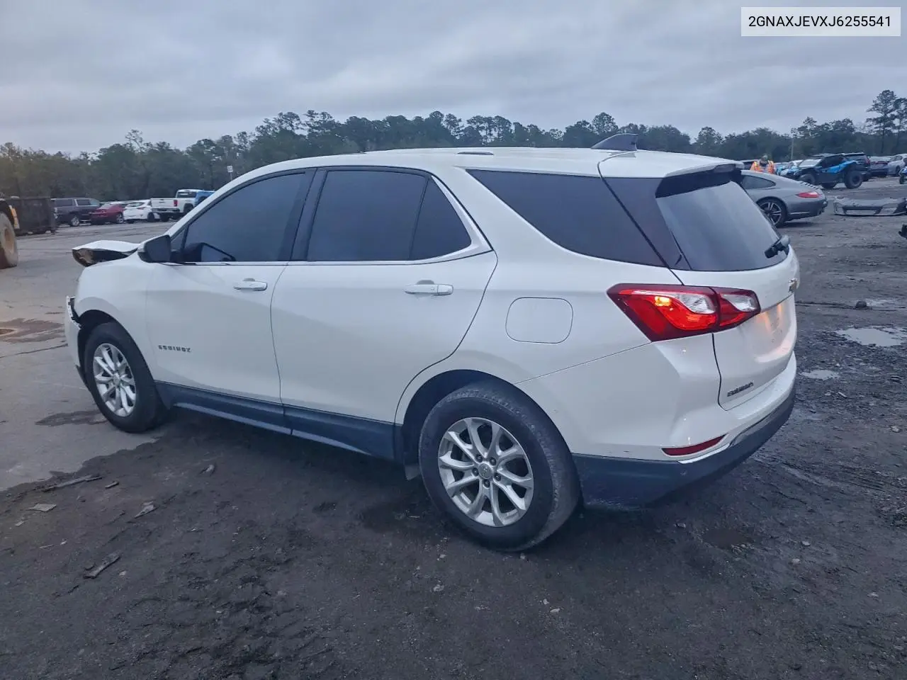 2GNAXJEVXJ6255541 2018 Chevrolet Equinox Lt