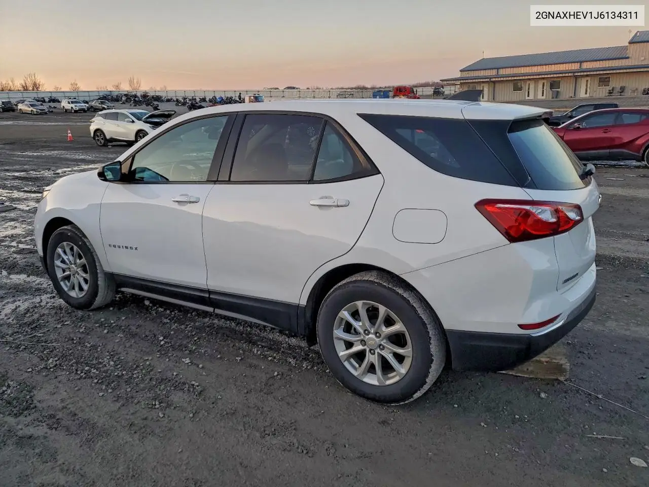 2GNAXHEV1J6134311 2018 Chevrolet Equinox Ls