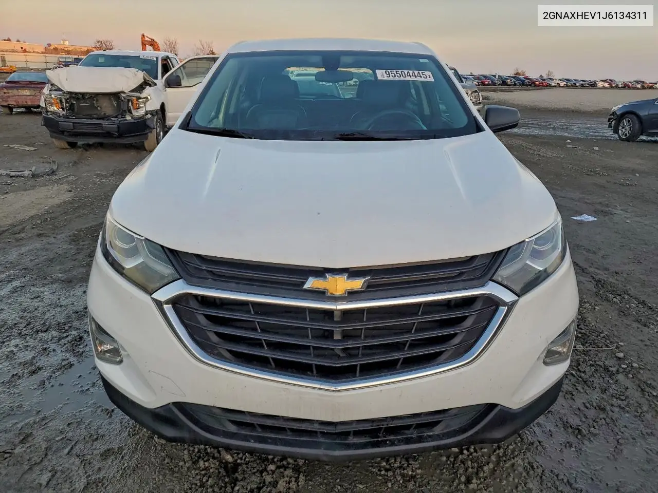 2GNAXHEV1J6134311 2018 Chevrolet Equinox Ls