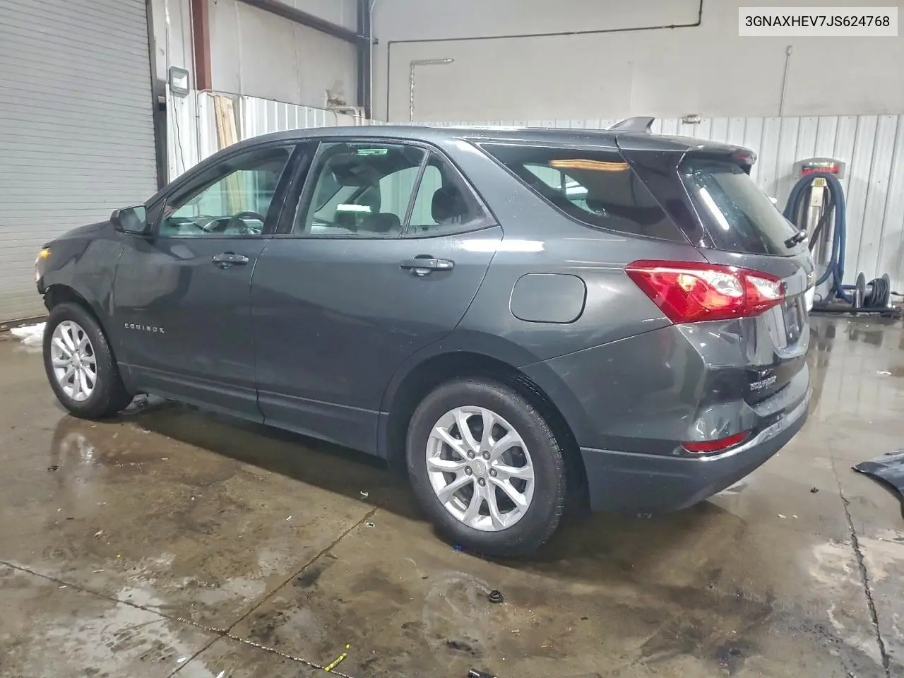 3GNAXHEV7JS624768 2018 Chevrolet Equinox Ls