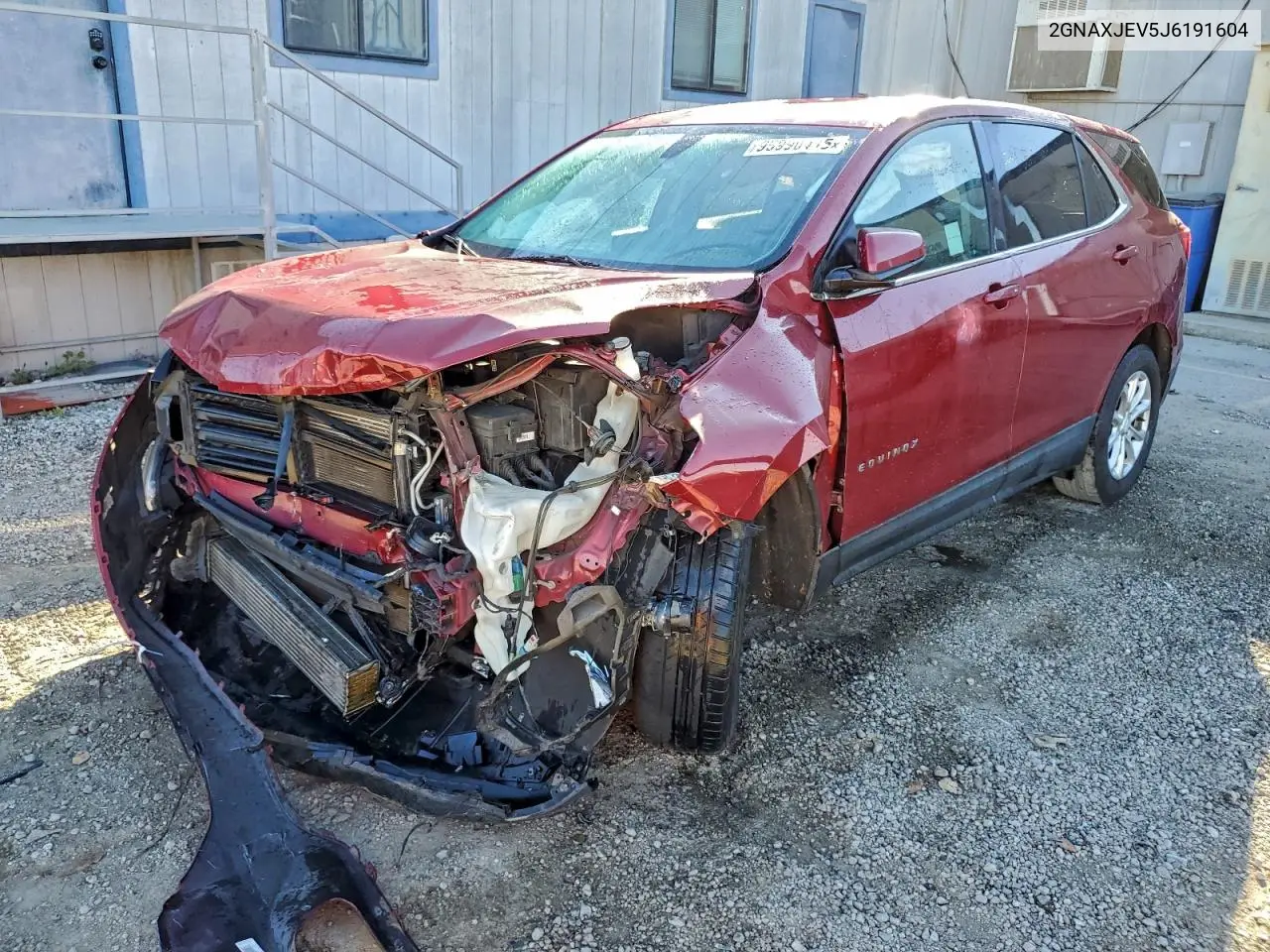 2GNAXJEV5J6191604 2018 Chevrolet Equinox Lt