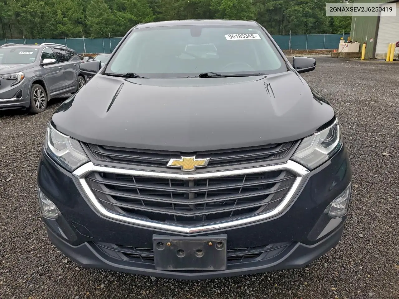 2GNAXSEV2J6250419 2018 Chevrolet Equinox Lt