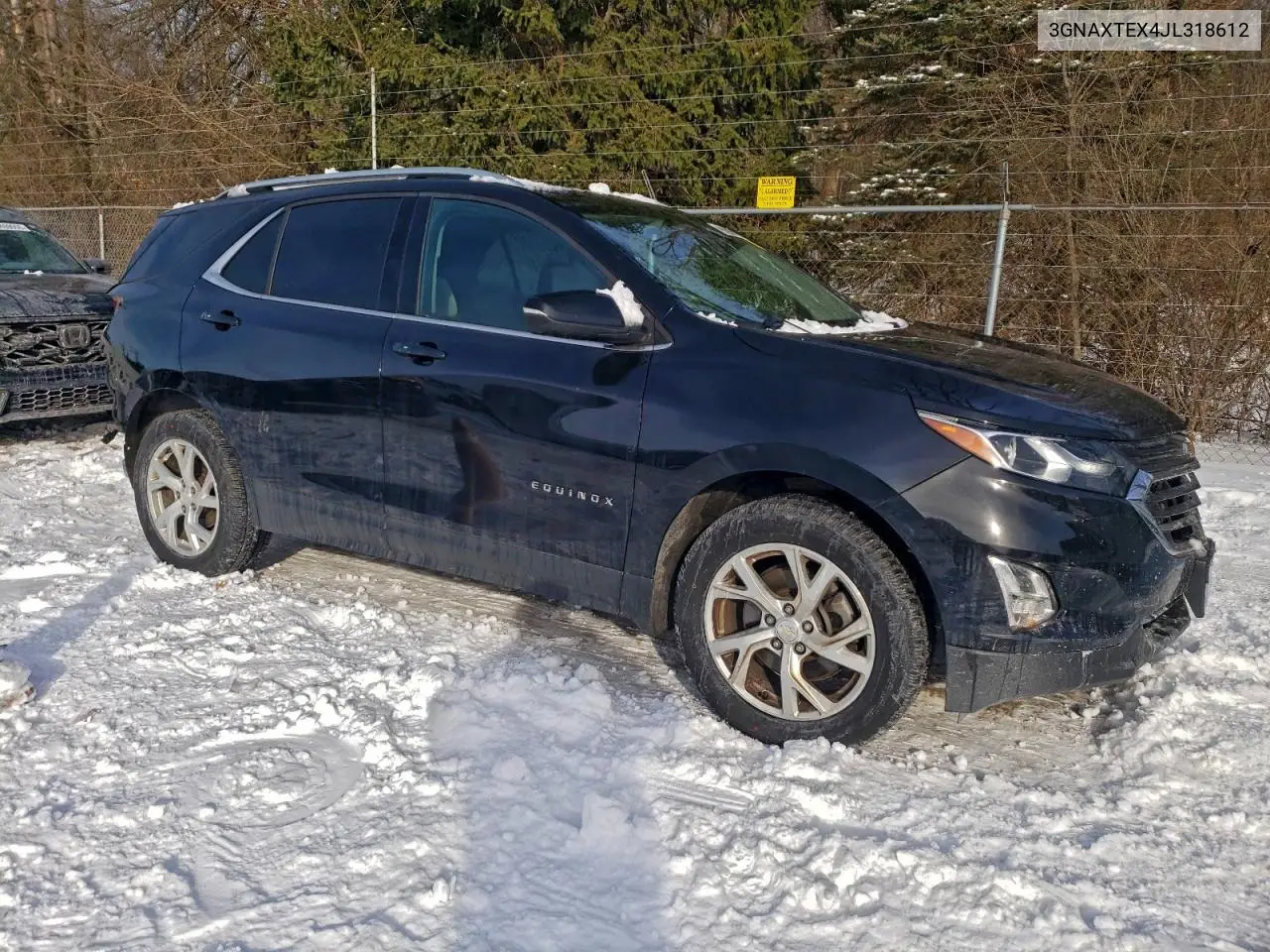 3GNAXTEX4JL318612 2018 Chevrolet Equinox Lt
