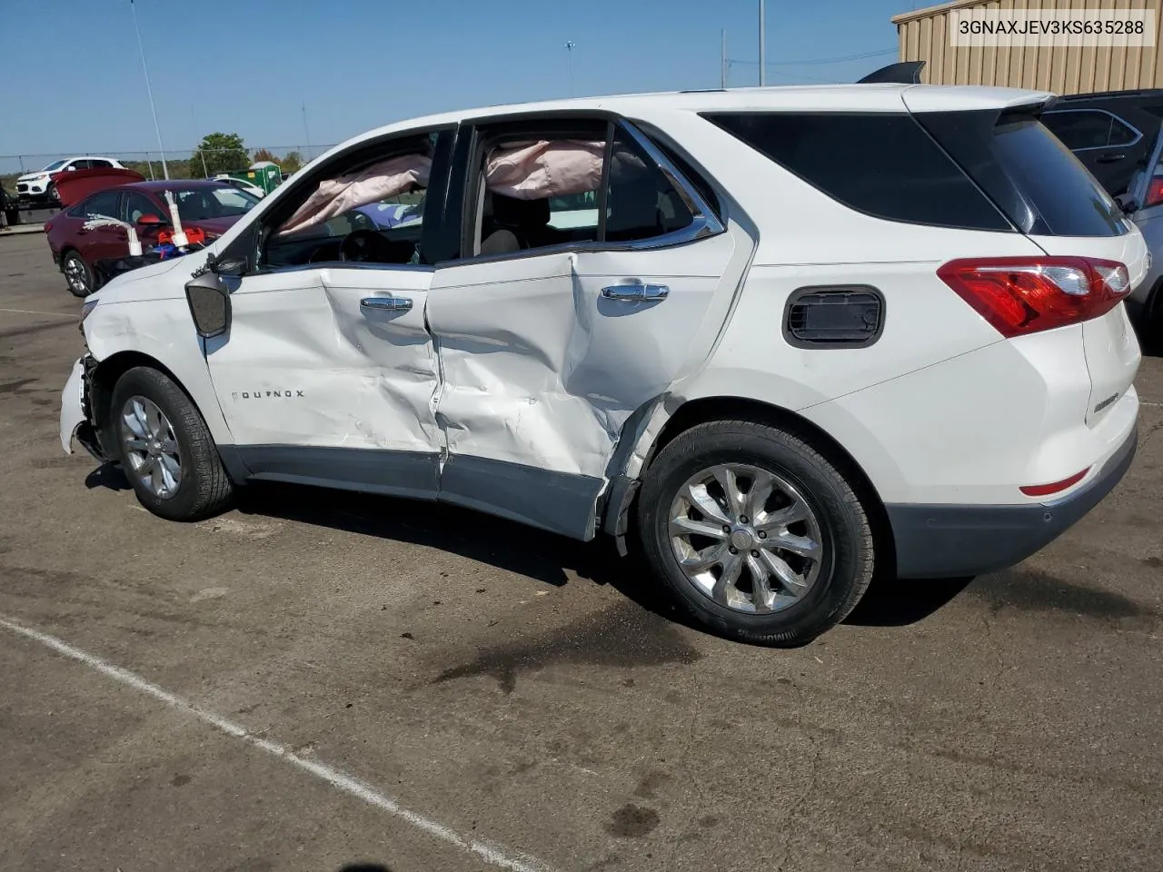 3GNAXJEV3KS635288 2019 Chevrolet Equinox Lt