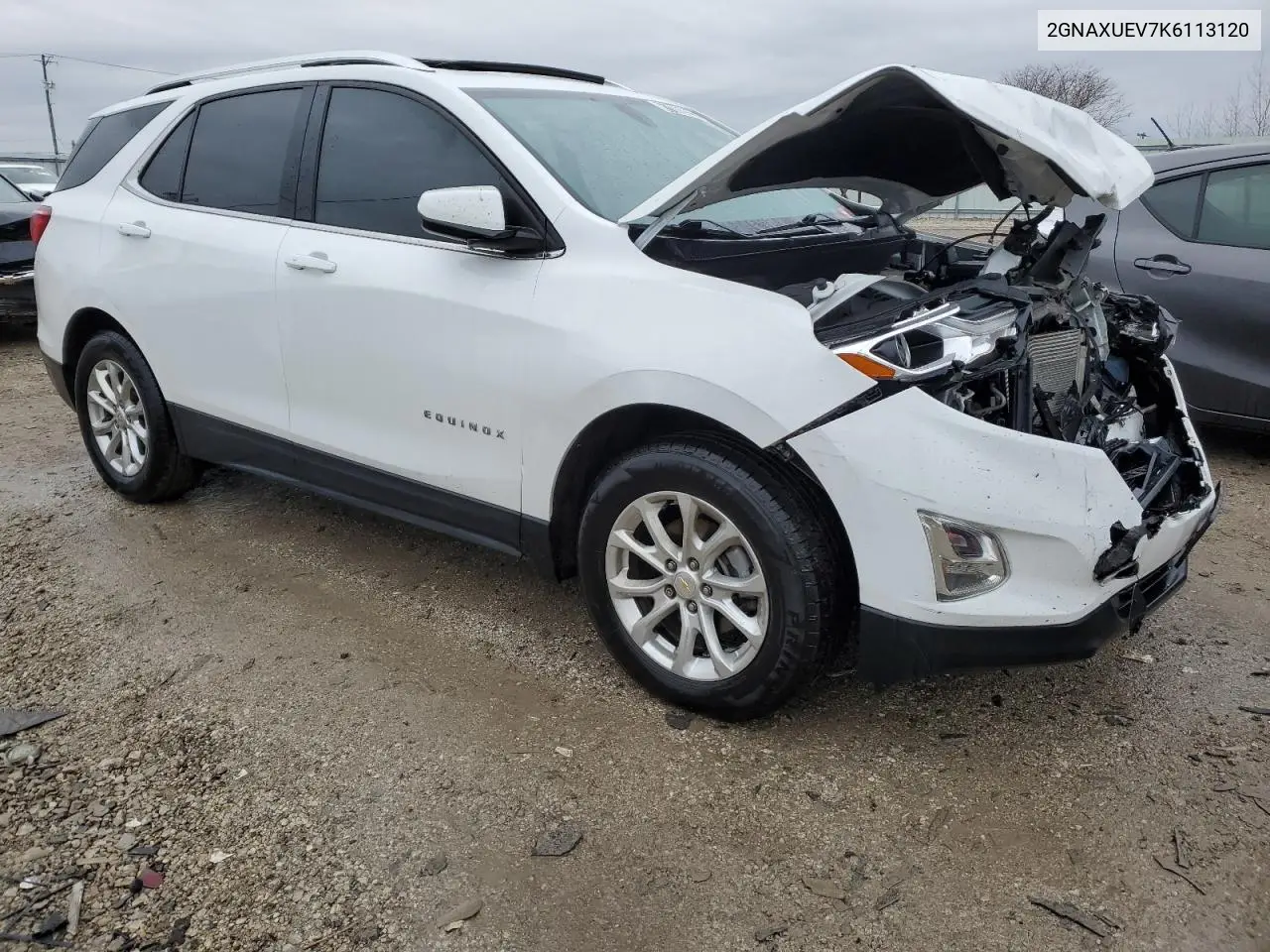 2GNAXUEV7K6113120 2019 Chevrolet Equinox Lt