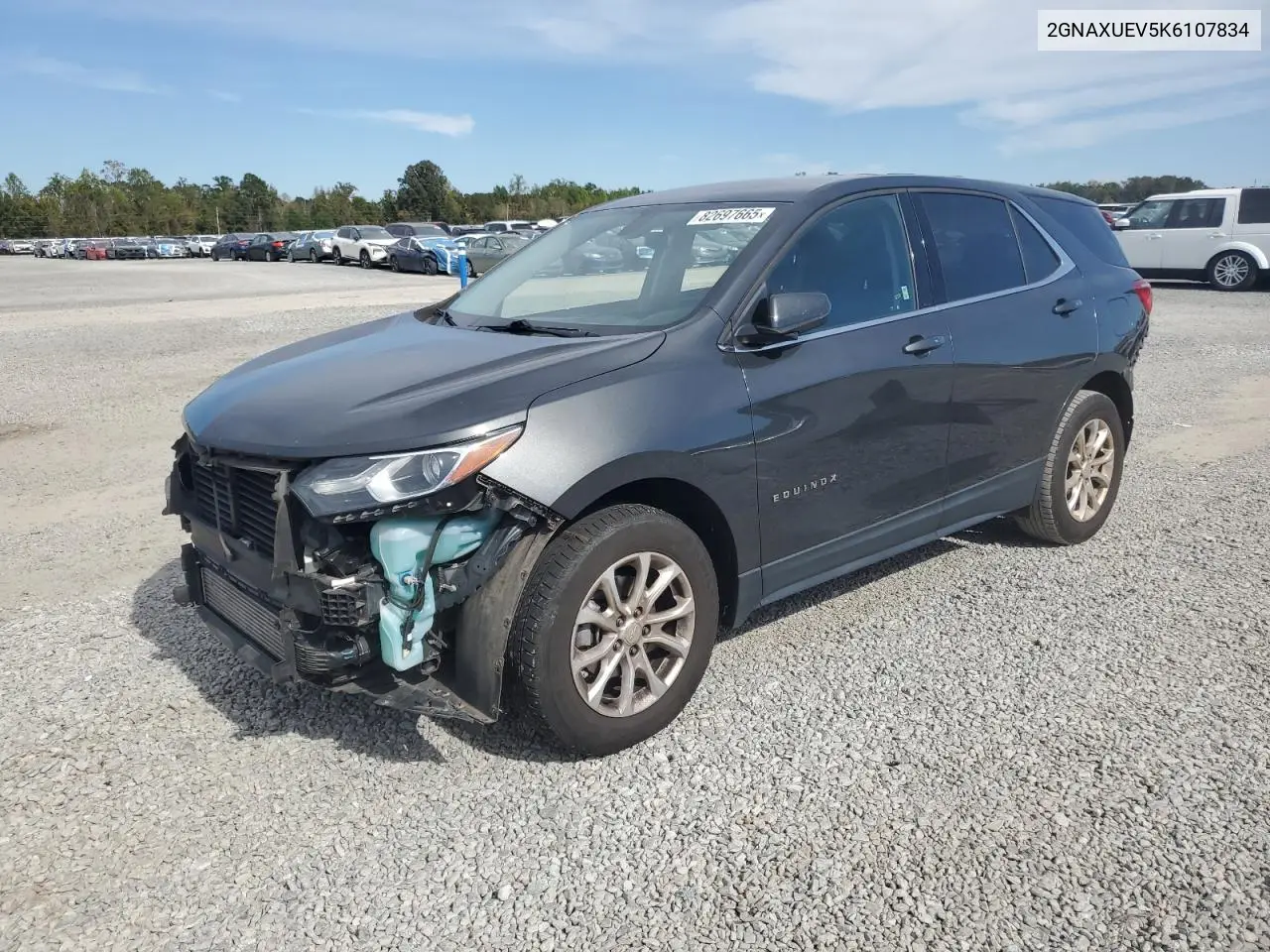 2GNAXUEV5K6107834 2019 Chevrolet Equinox Lt