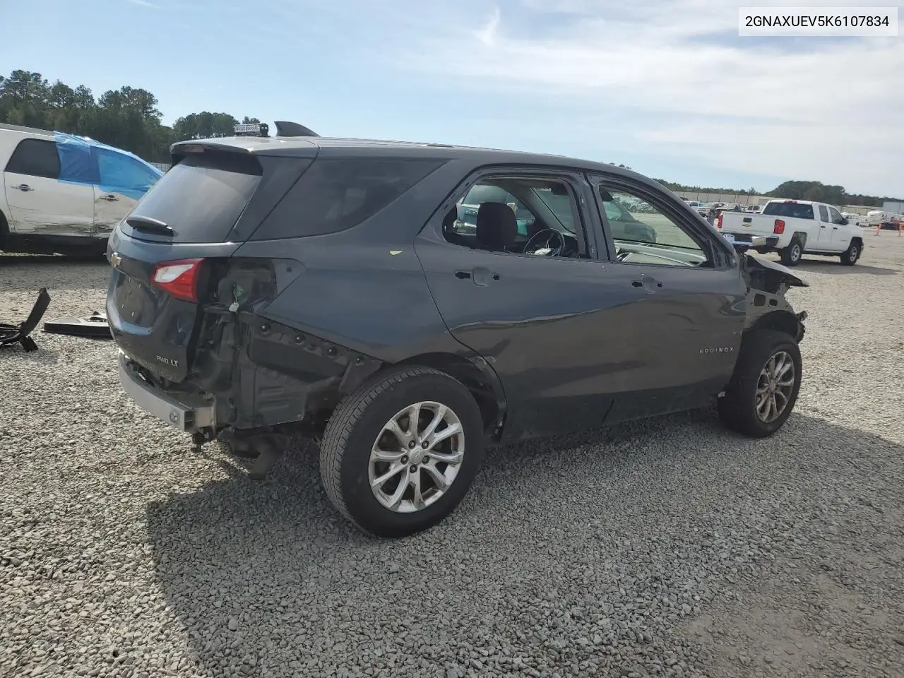 2GNAXUEV5K6107834 2019 Chevrolet Equinox Lt