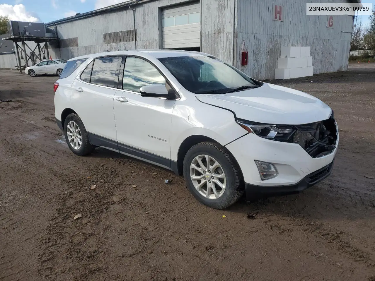 2GNAXUEV3K6109789 2019 Chevrolet Equinox Lt