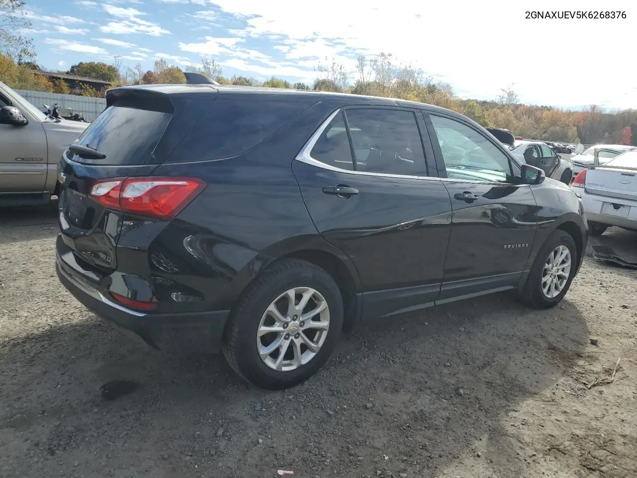 2GNAXUEV5K6268376 2019 Chevrolet Equinox Lt