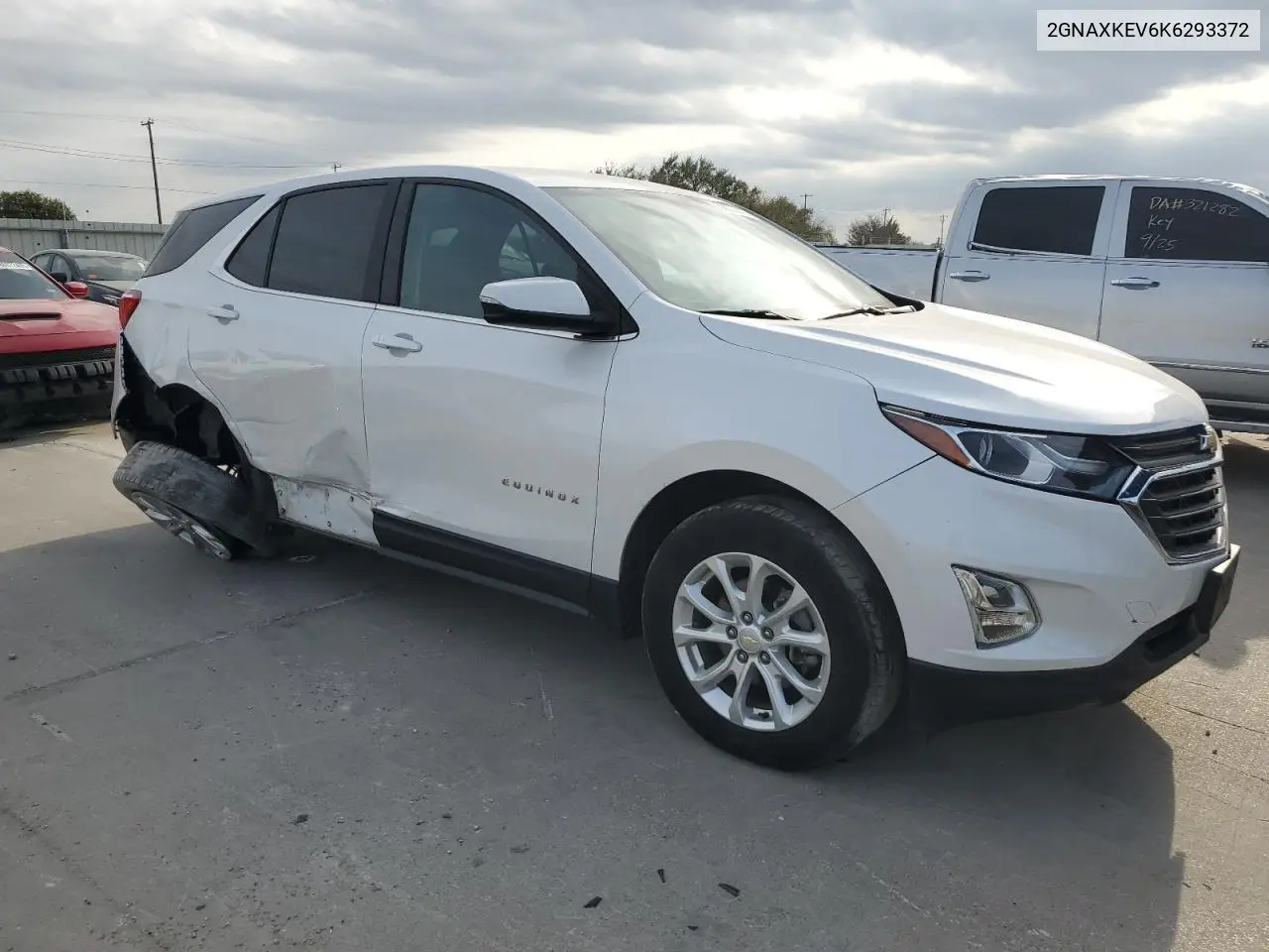 2GNAXKEV6K6293372 2019 Chevrolet Equinox Lt